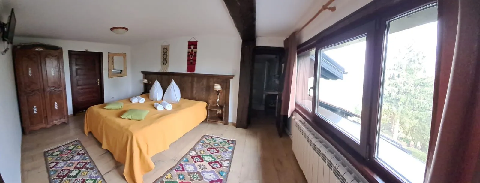 Camera 4