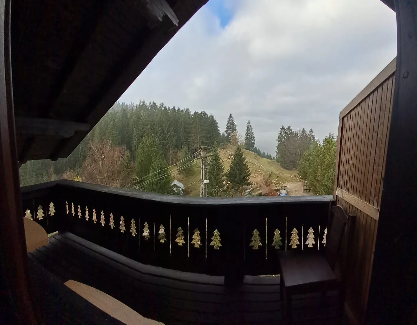 Camera 5